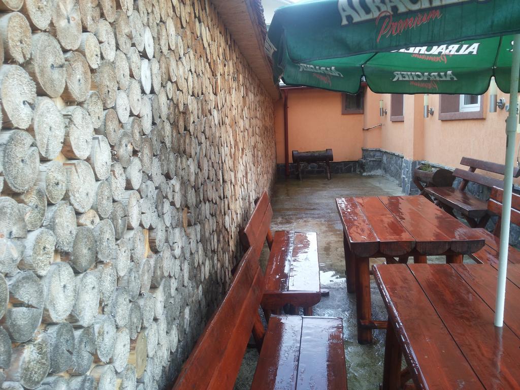 Casa Azugeana Azuga Exteriér fotografie